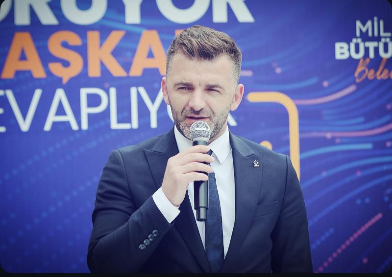 AK Parti Adapazarı İlçe Başkanı Samet Çağlayan’dan 24 Kasım Öğretmenler Günü Mesajı